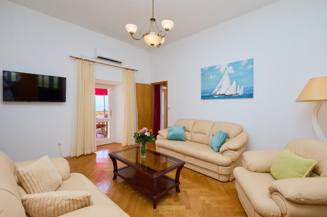 Apartman Ani مْليني المظهر الخارجي الصورة