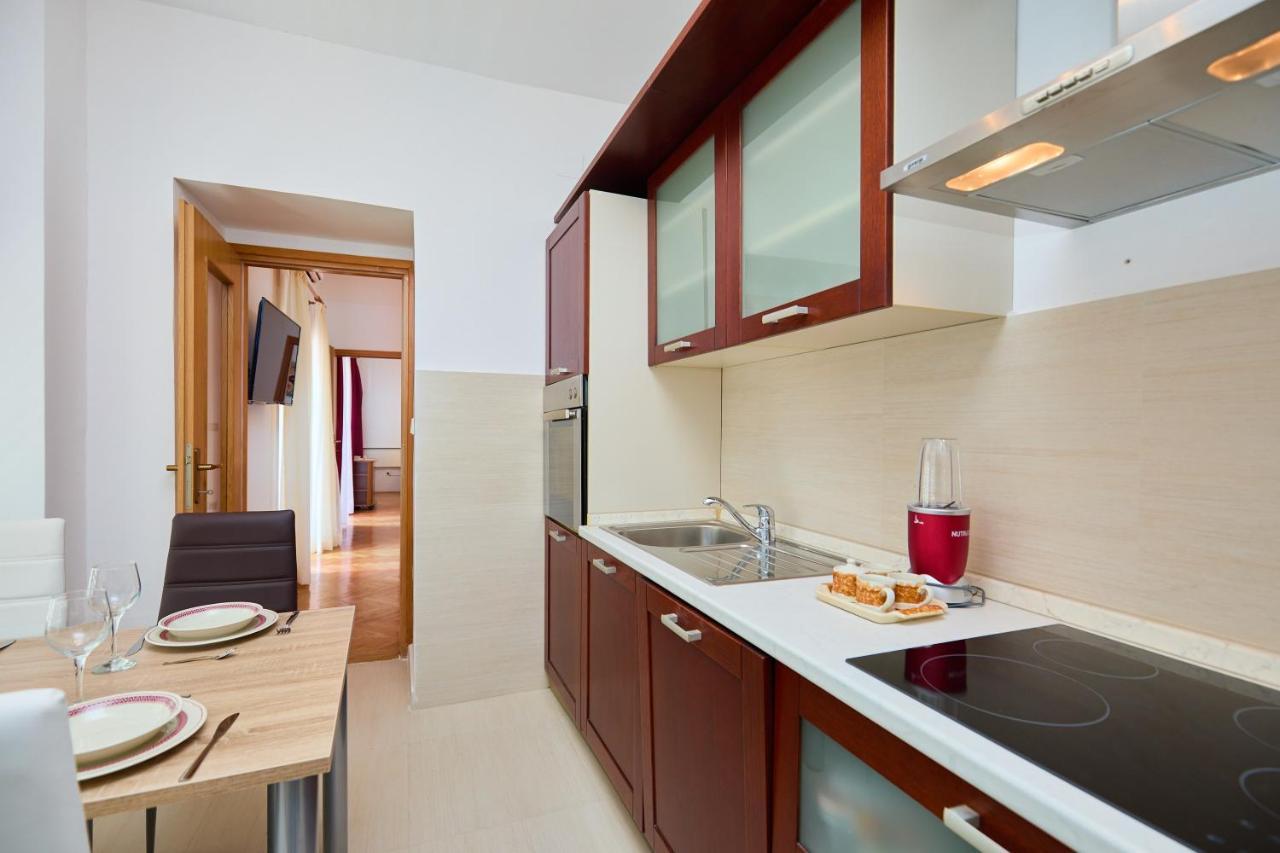 Apartman Ani مْليني المظهر الخارجي الصورة