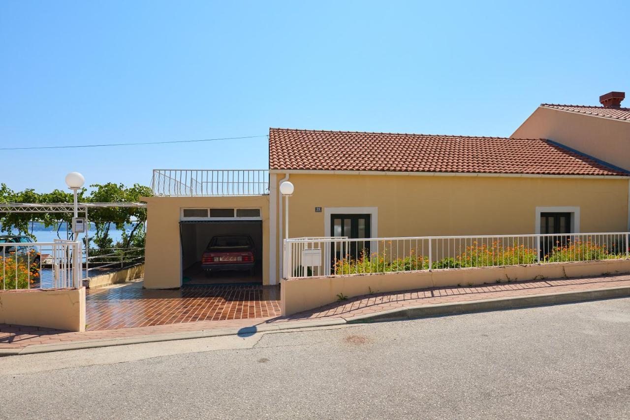 Apartman Ani مْليني المظهر الخارجي الصورة